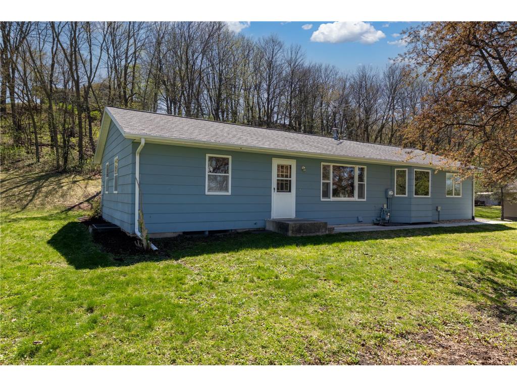 1001 W State Street Belle Plaine MN 56011 7060410 image1