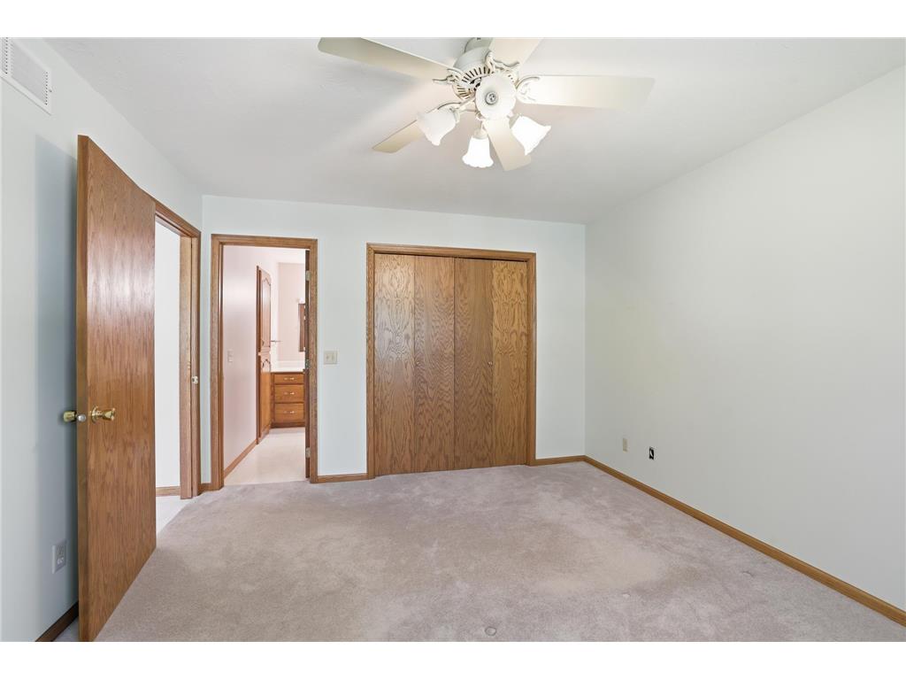 1001 W State Street Belle Plaine MN 56011 7060410 image13