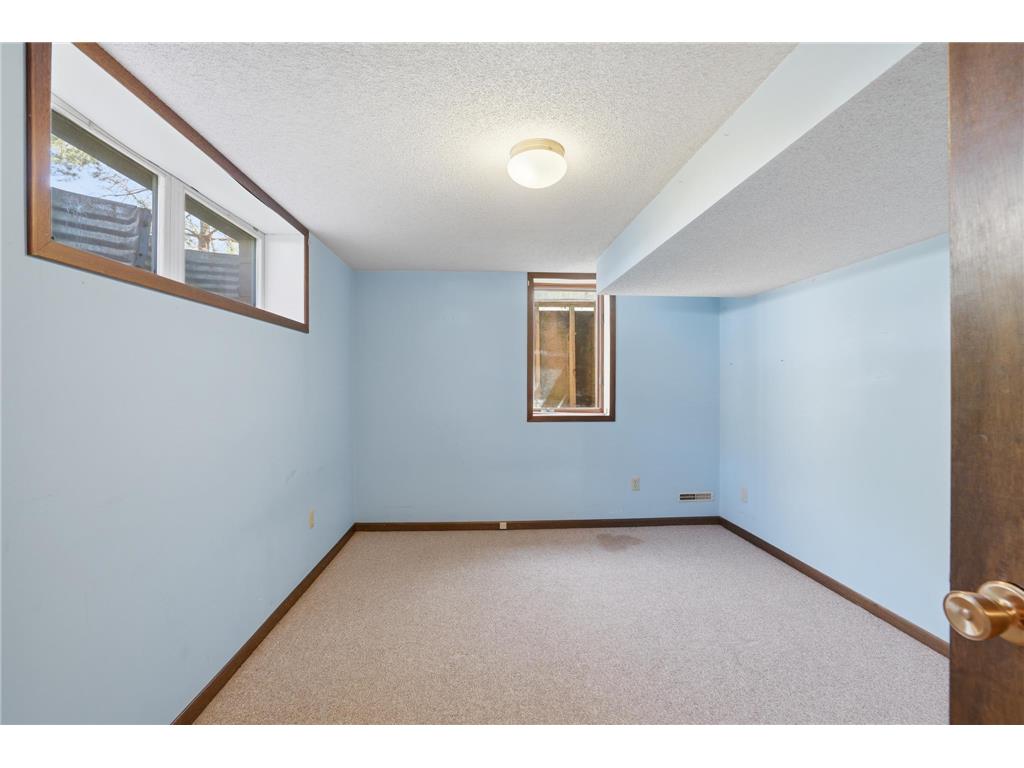 1001 W State Street Belle Plaine MN 56011 7060410 image19