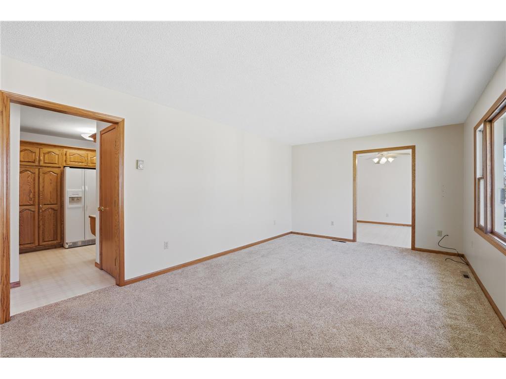 1001 W State Street Belle Plaine MN 56011 7060410 image9