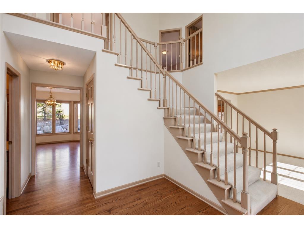 1001 Walden Court Burnsville MN 55337 7072688 image11