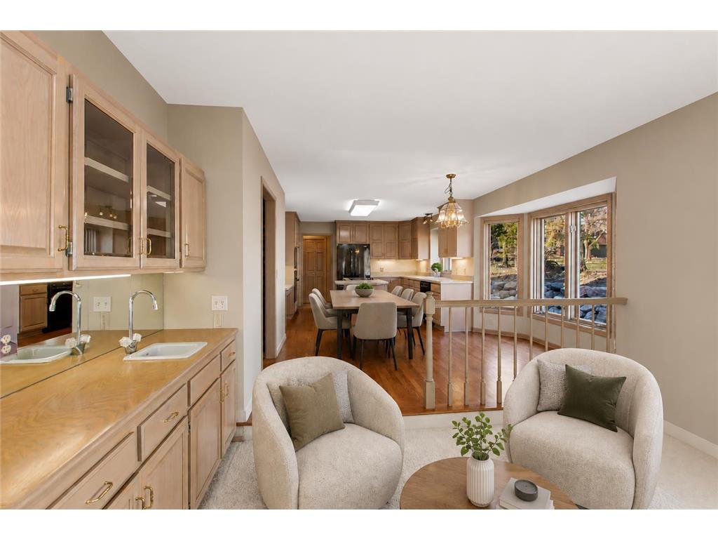 1001 Walden Court Burnsville MN 55337 7072688 image9