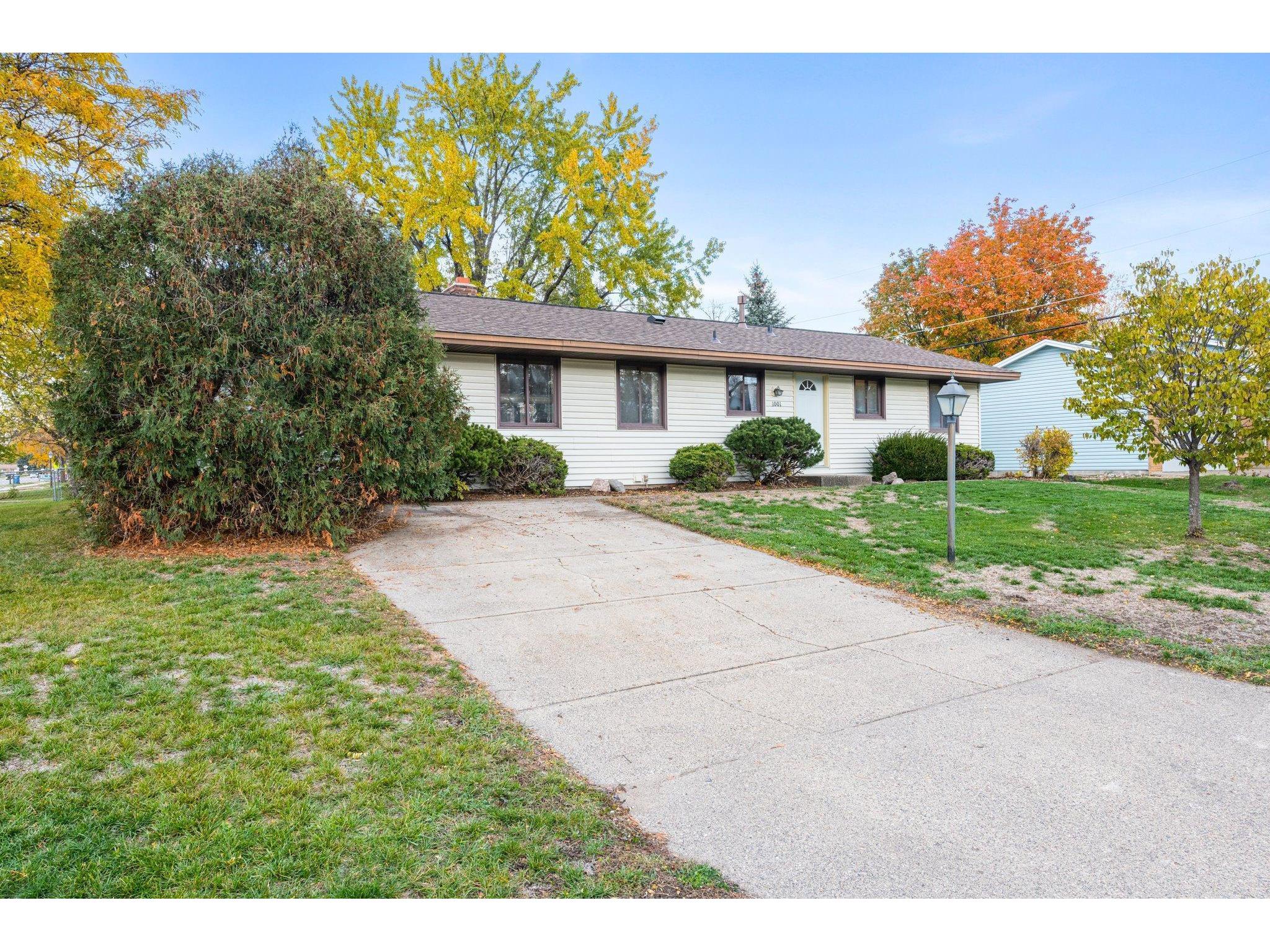 1001 Whitney Drive, Apple Valley, MN, 55124 MLS 6123493 Edina Realty