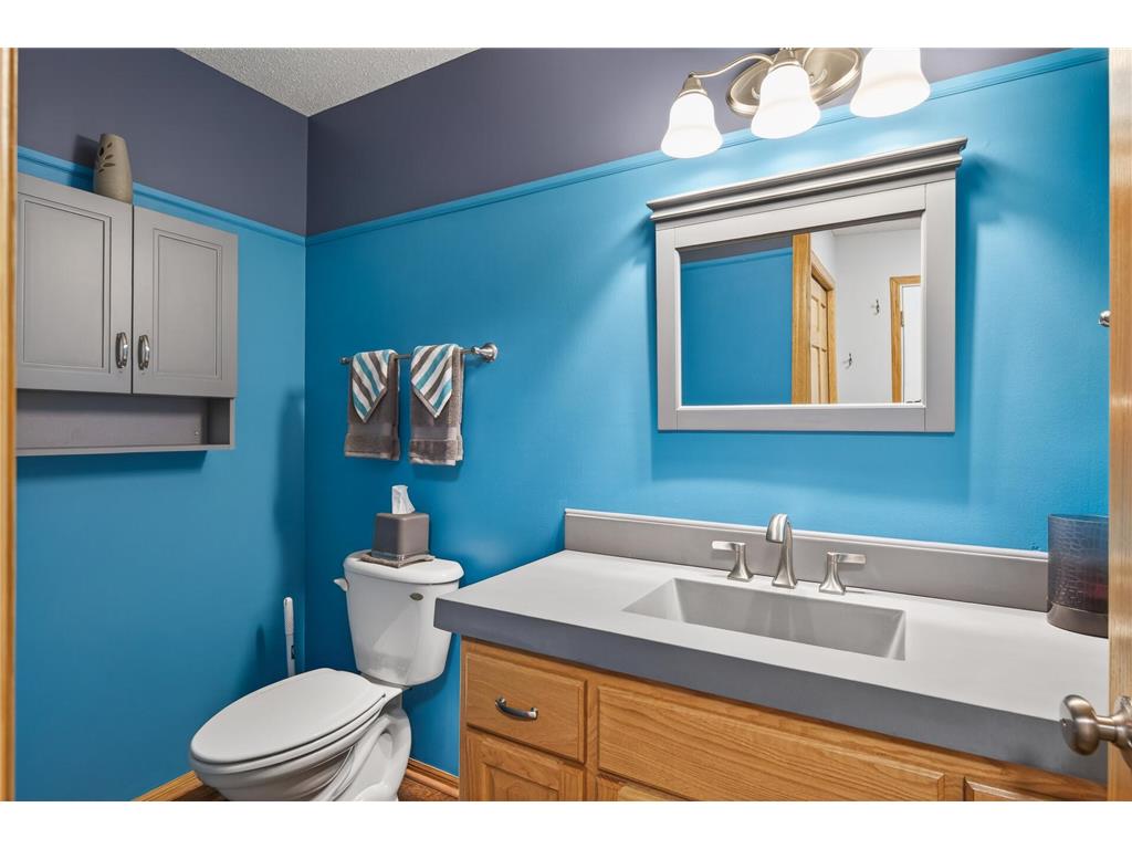 10011 179th Avenue NW Elk River MN 55330 7078456 image16