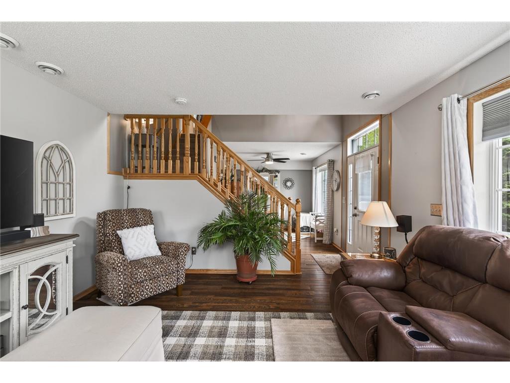 10011 179th Avenue NW Elk River MN 55330 7078456 image17