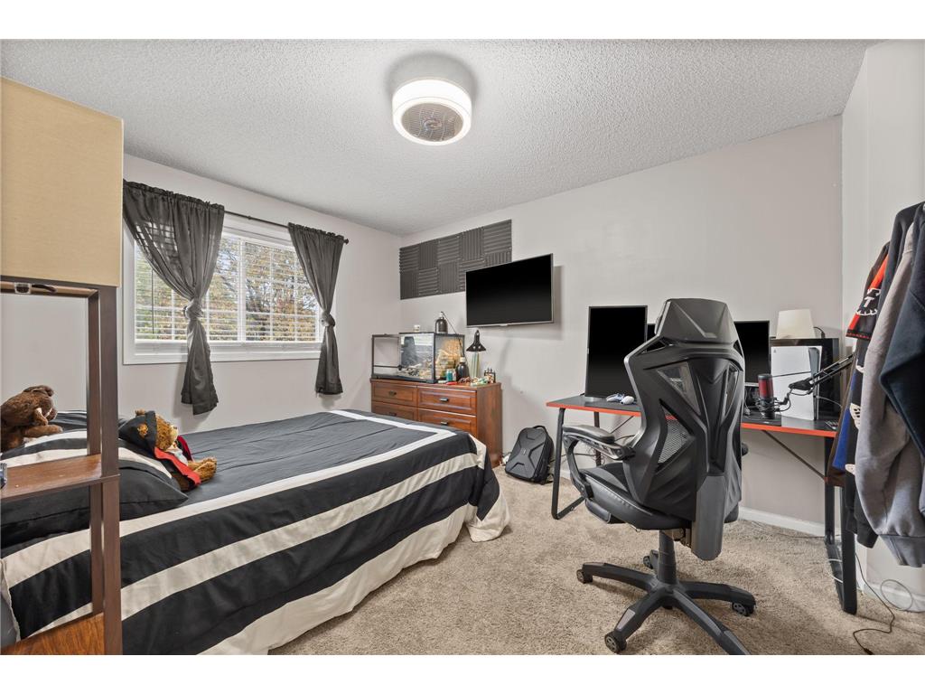 10011 Pleasure Creek Circle NE Blaine MN 55434 7065880 image13
