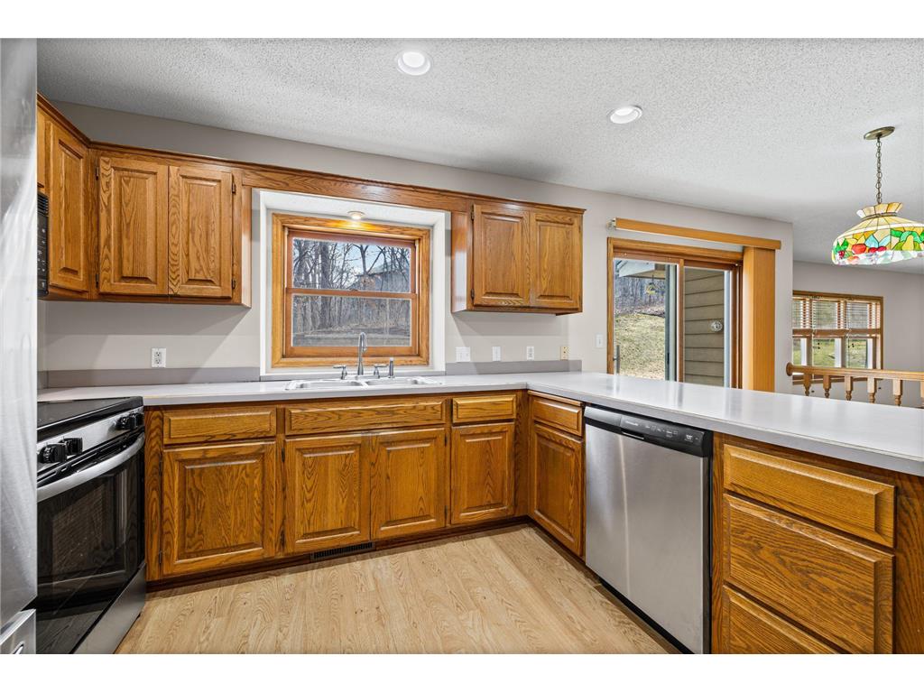 10013 170th Street W Lakeville MN 55044 6815133 image5