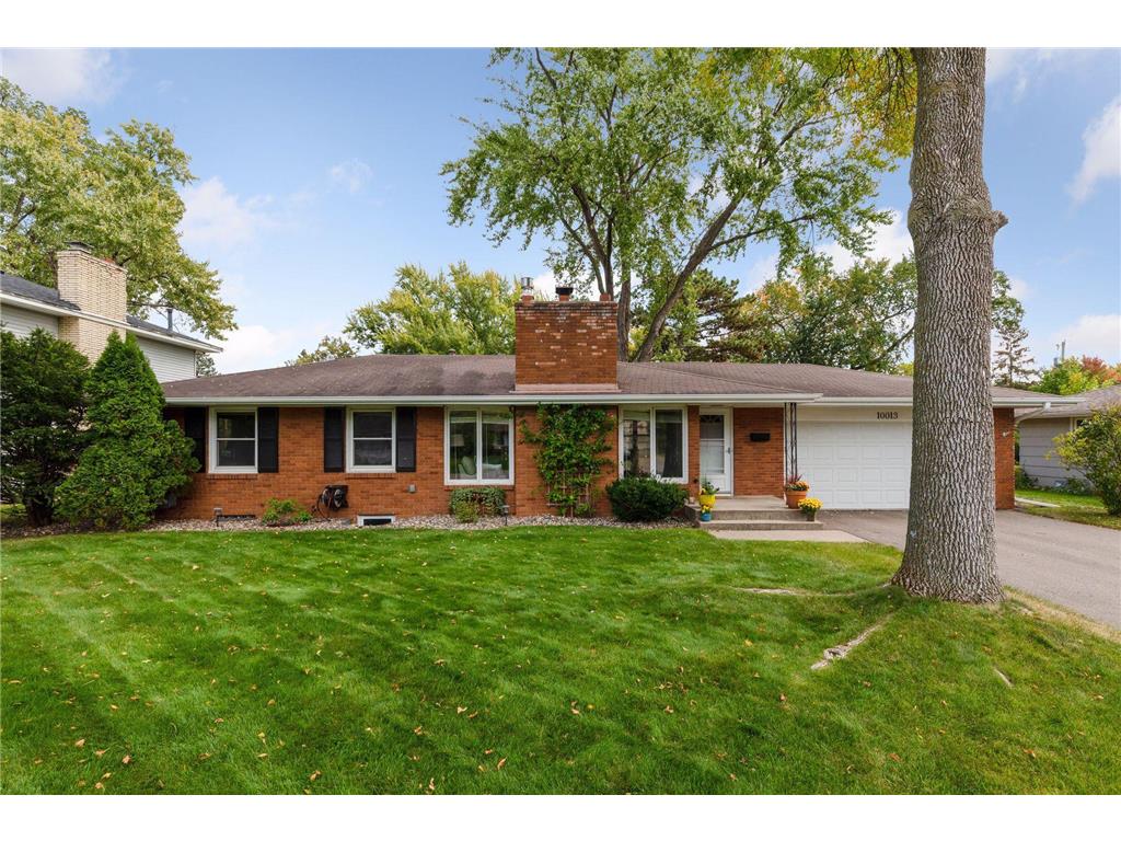 10013 Girard Avenue S Bloomington MN 55431 6137395 image1