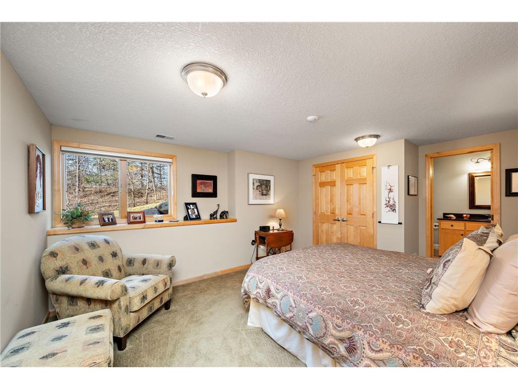 10013 Waterfront Drive Woodbury MN 55129 - Powers 7054123 image31