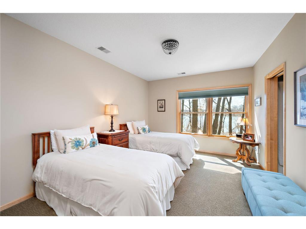 10013 Waterfront Drive Woodbury MN 55129 - Powers 7054123 image33