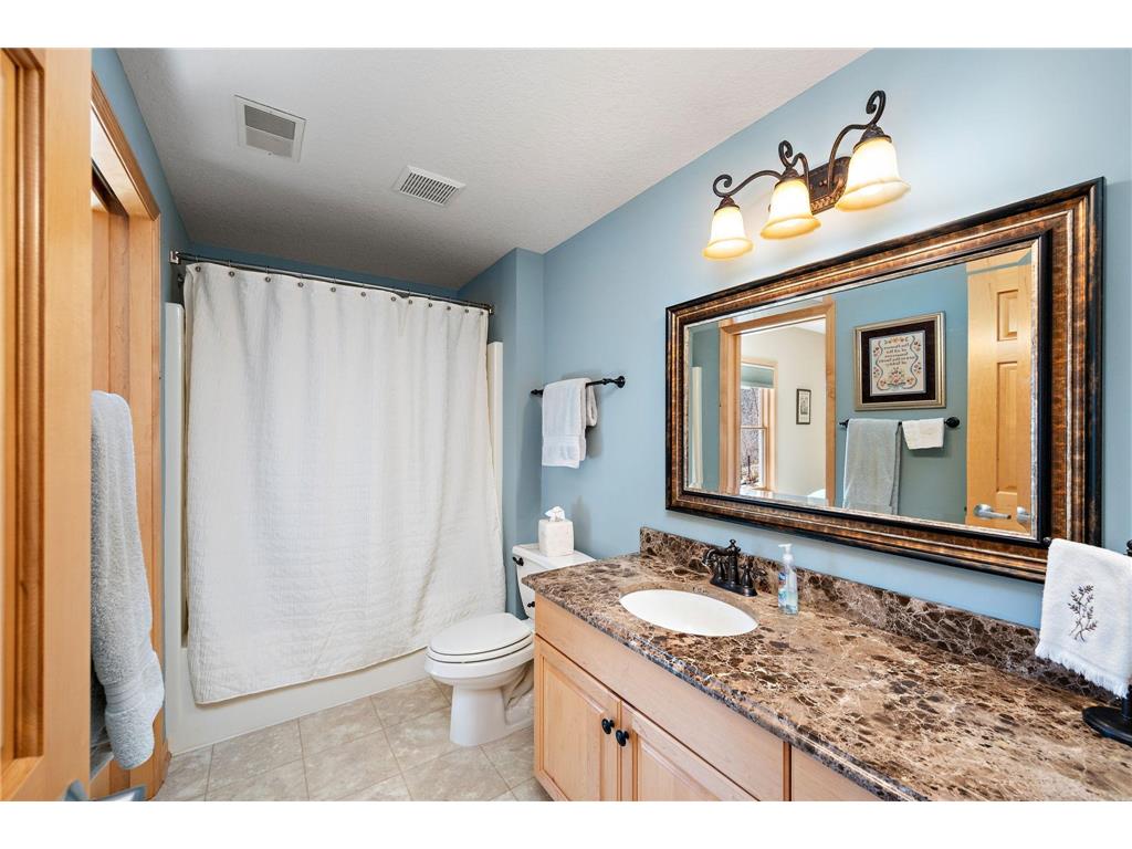 10013 Waterfront Drive Woodbury MN 55129 - Powers 7054123 image34