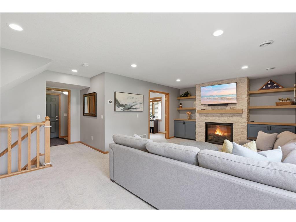 10014 Hidden Oaks Lane N Champlin MN 55316 7096679 image5