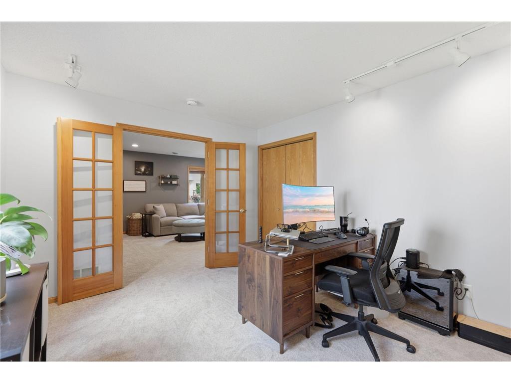10014 Hidden Oaks Lane N Champlin MN 55316 7096679 image9