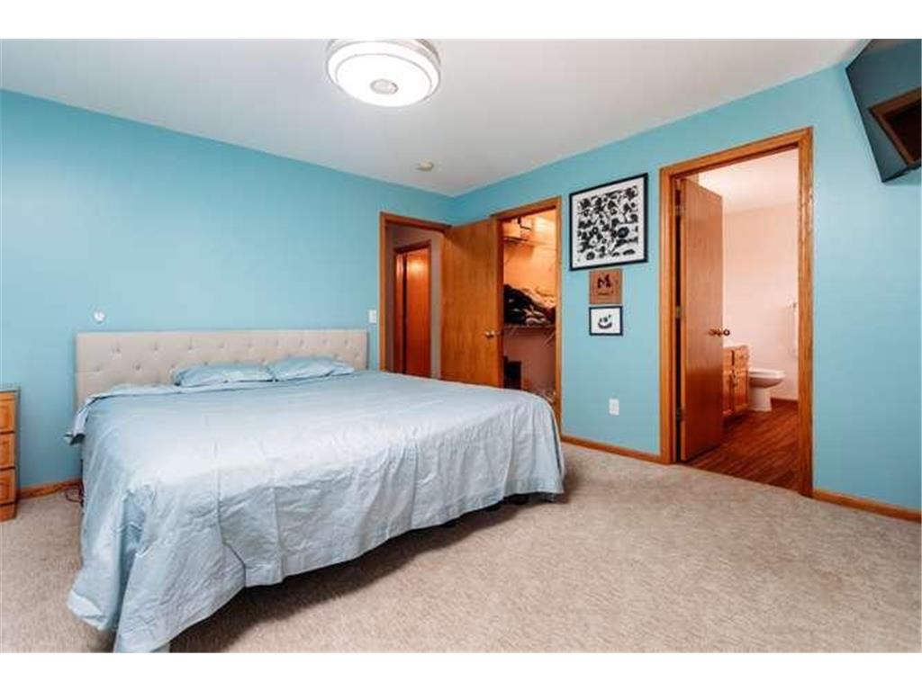 10014 Pin Oak Court N Brooklyn Park MN 55443 7068266 image22
