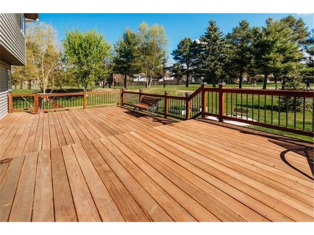 10014 Pin Oak Court N Brooklyn Park MN 55443 7068266 image8
