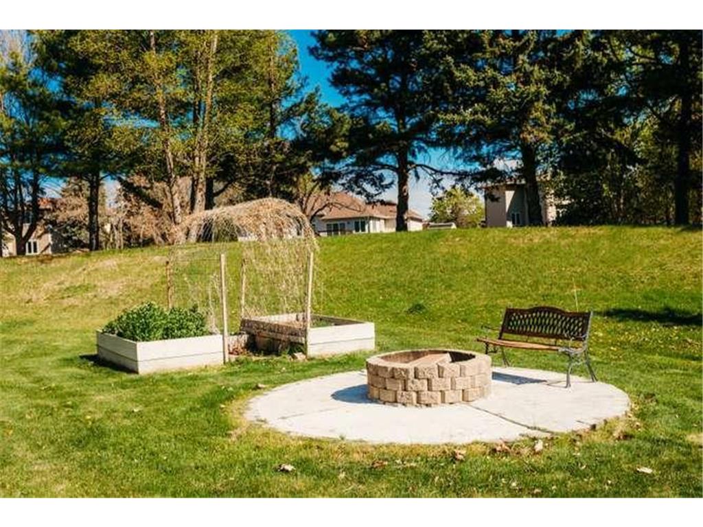 10014 Pin Oak Court N Brooklyn Park MN 55443 7068266 image9