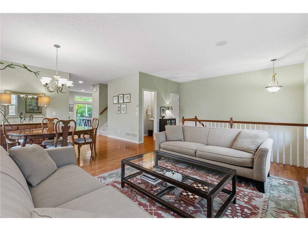 10016 Liatris Lane Eden Prairie MN 55347 6441129 image1