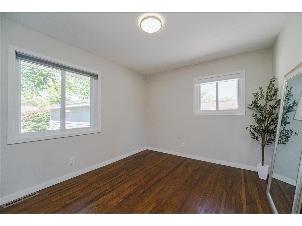 10016 Pillsbury Avenue S Bloomington MN 55420 7070278 image16