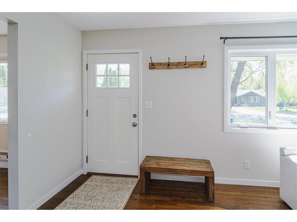 10016 Pillsbury Avenue S Bloomington MN 55420 7070278 image4