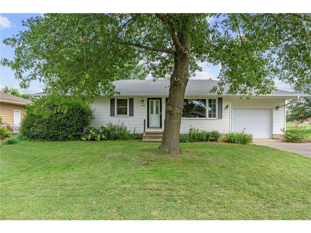 1002 14th Street W Hastings MN 55033 6773201 image1