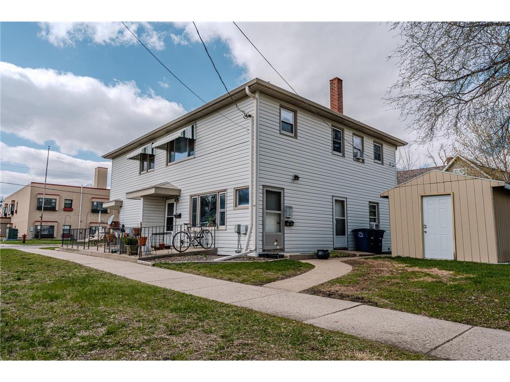 1002 5th Avenue S Moorhead MN 56560 7067743 image4