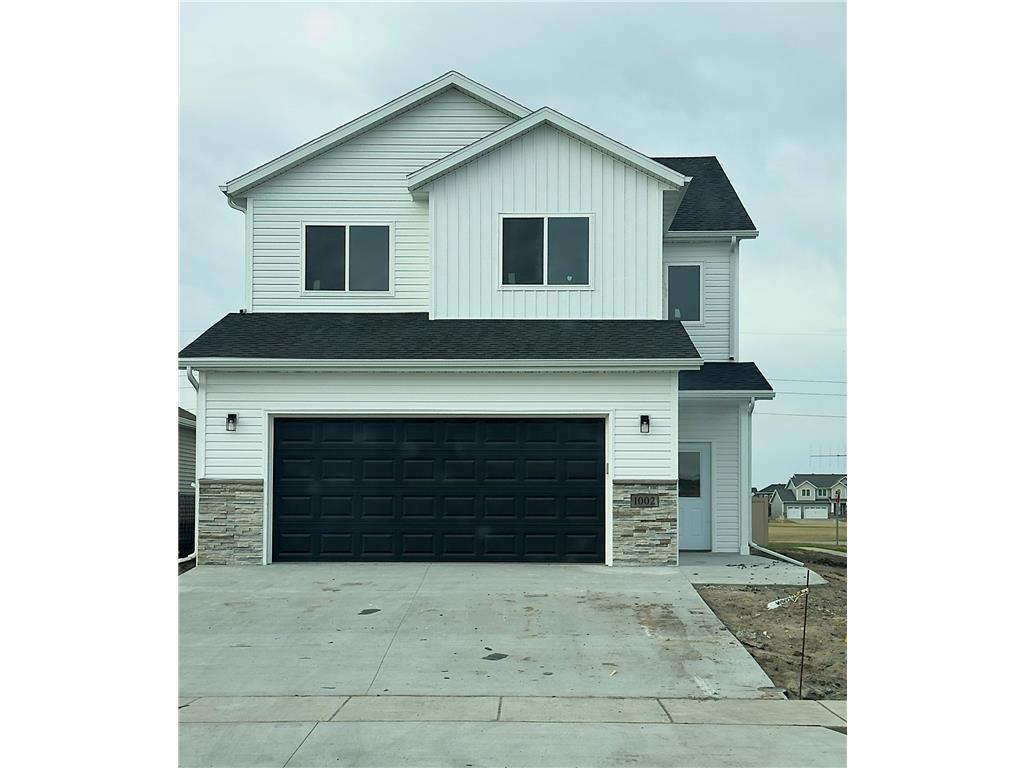 1002 Albert Drive W West Fargo ND 58078 7060465 image1