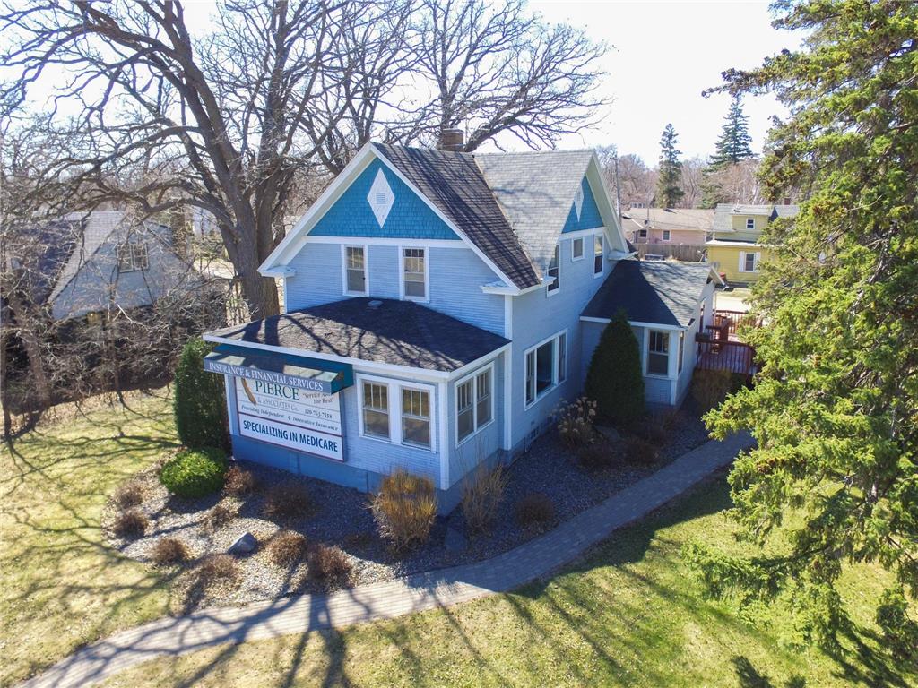 1002 Broadway Street Alexandria MN 56308 7069161 image1