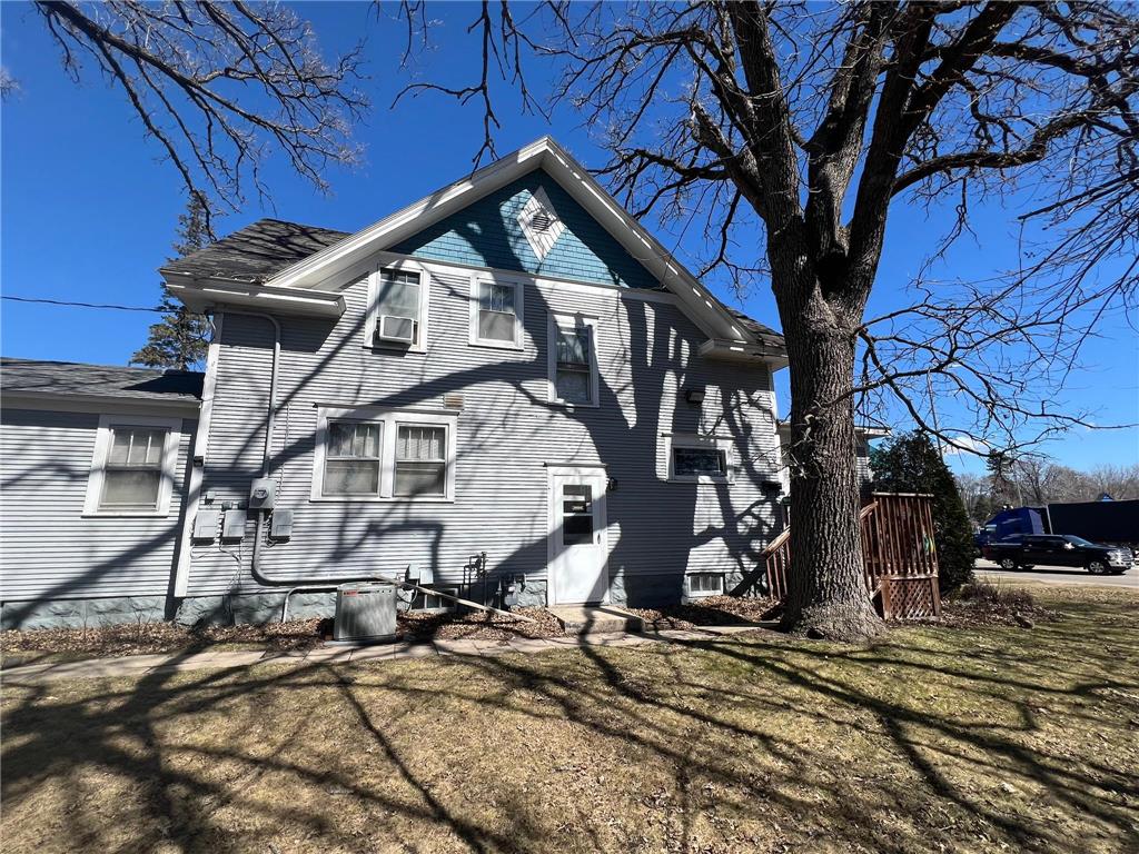 1002 Broadway Street Alexandria MN 56308 7069161 image15