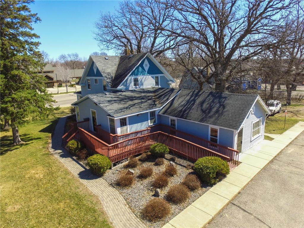 1002 Broadway Street Alexandria MN 56308 7069161 image2