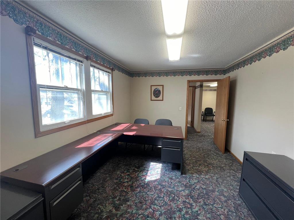 1002 Broadway Street Alexandria MN 56308 7069161 image27