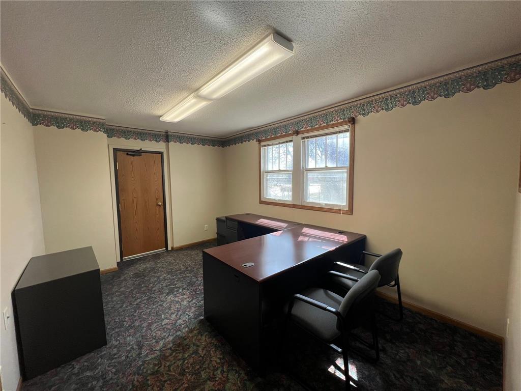 1002 Broadway Street Alexandria MN 56308 7069161 image28