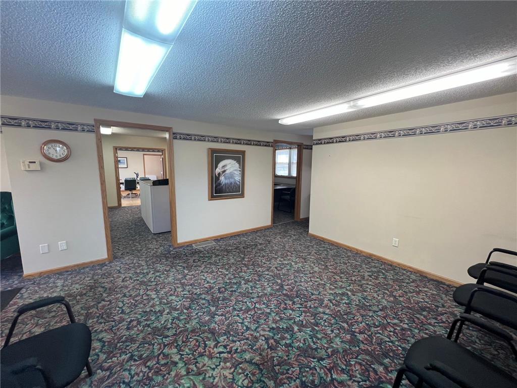 1002 Broadway Street Alexandria MN 56308 7069161 image31