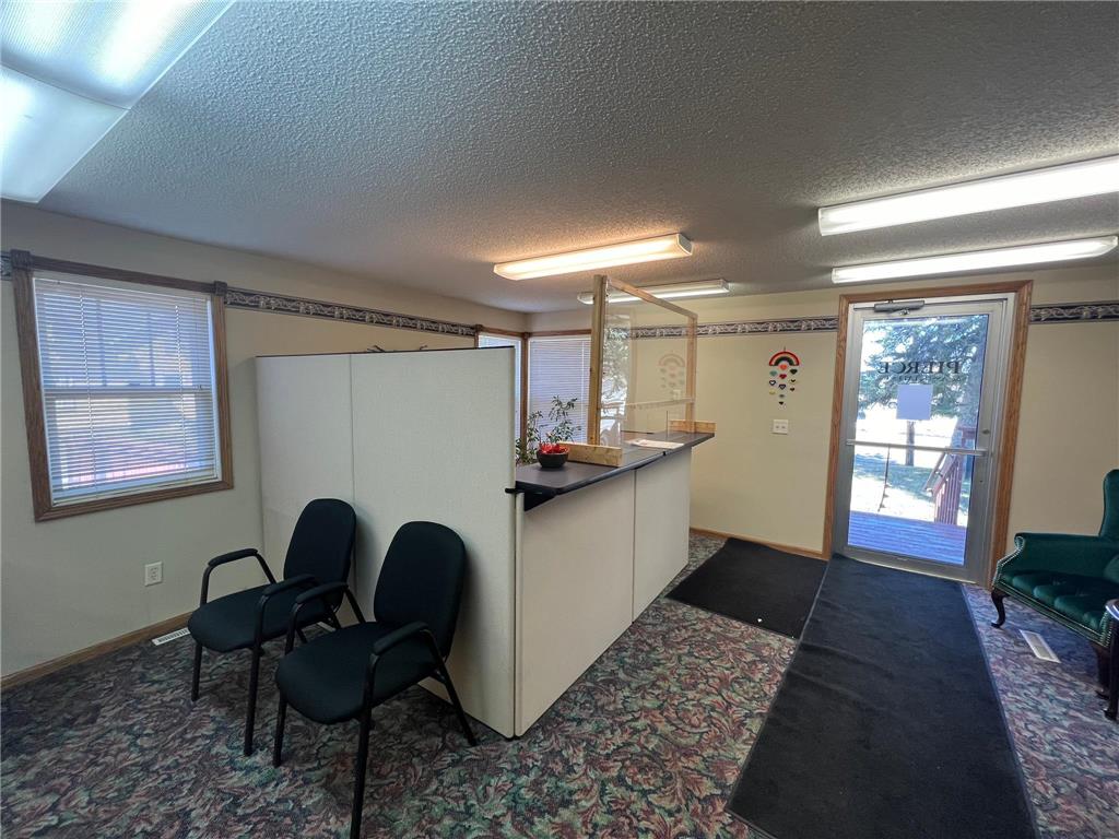 1002 Broadway Street Alexandria MN 56308 7069161 image35
