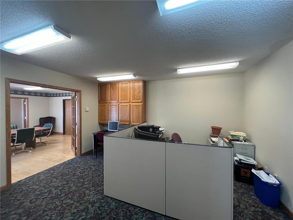 1002 Broadway Street Alexandria MN 56308 7069161 image36