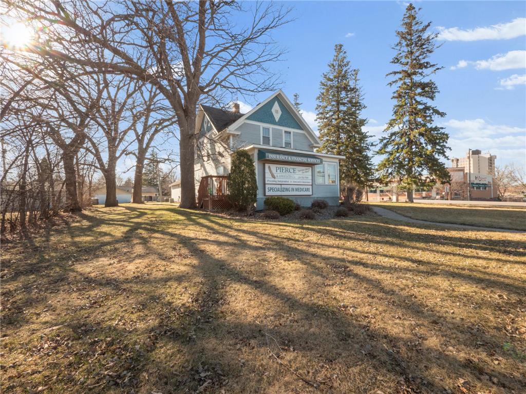 1002 Broadway Street Alexandria MN 56308 7069161 image56