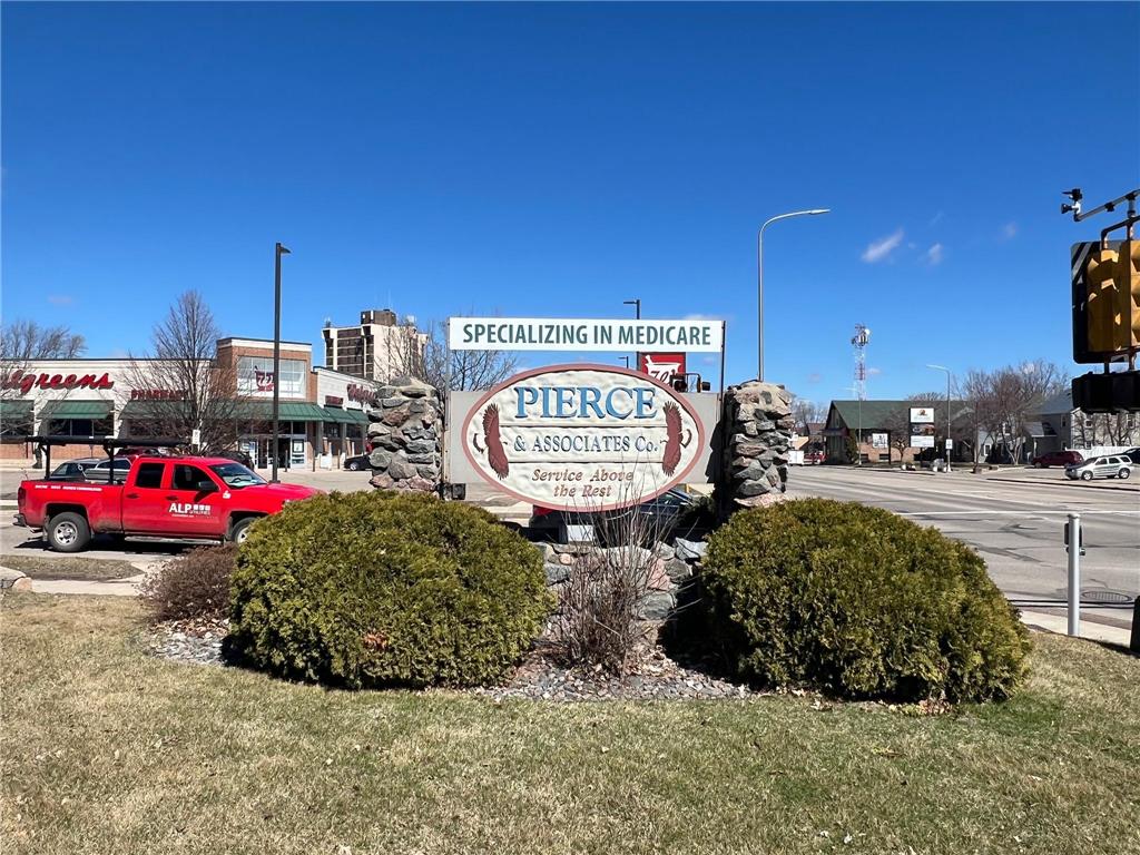 1002 Broadway Street Alexandria MN 56308 7069161 image8