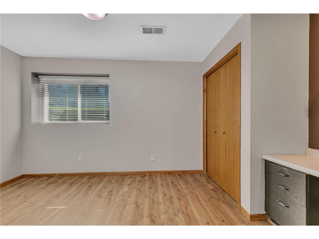 1002 Brook Court Sauk Rapids MN 56379 7059302 image16
