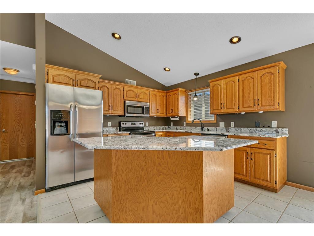 1002 Brook Court Sauk Rapids MN 56379 7059302 image4