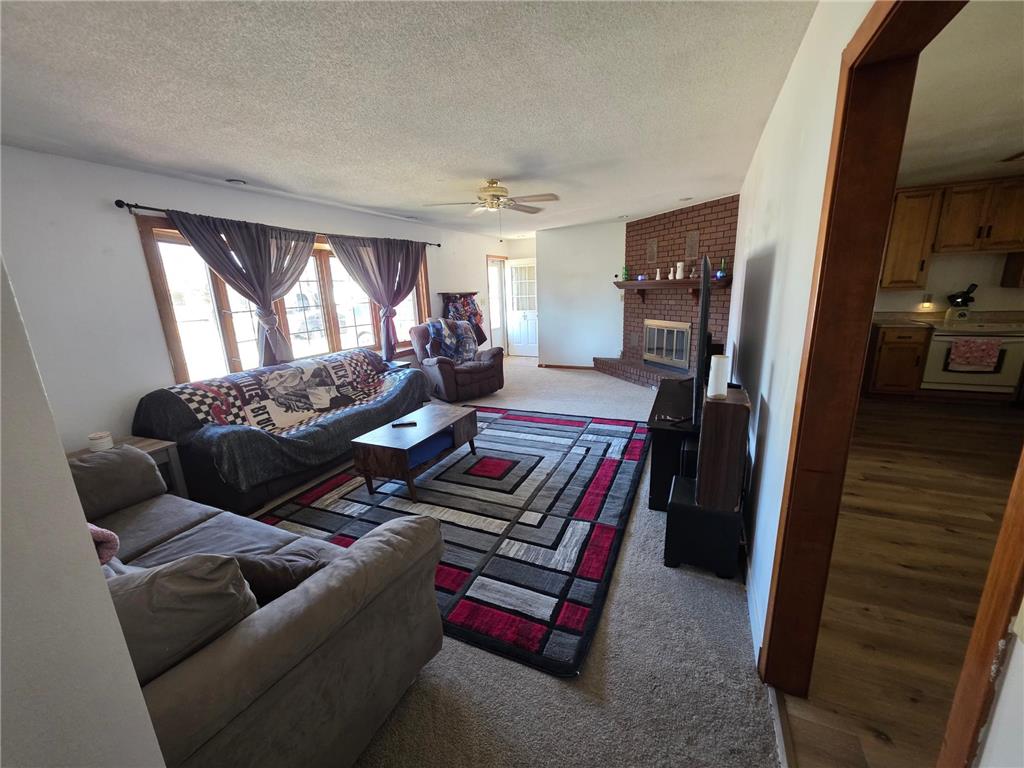 1002 Linden Street Luverne MN 56156 7027815 image10