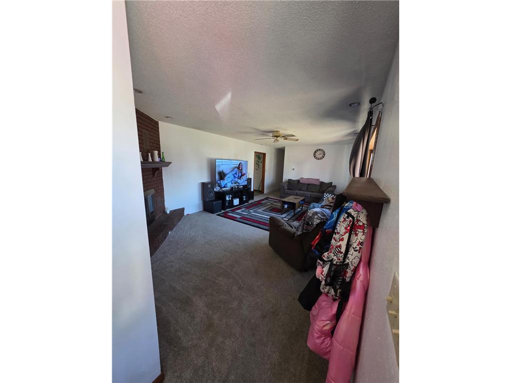 1002 Linden Street Luverne MN 56156 7027815 image11