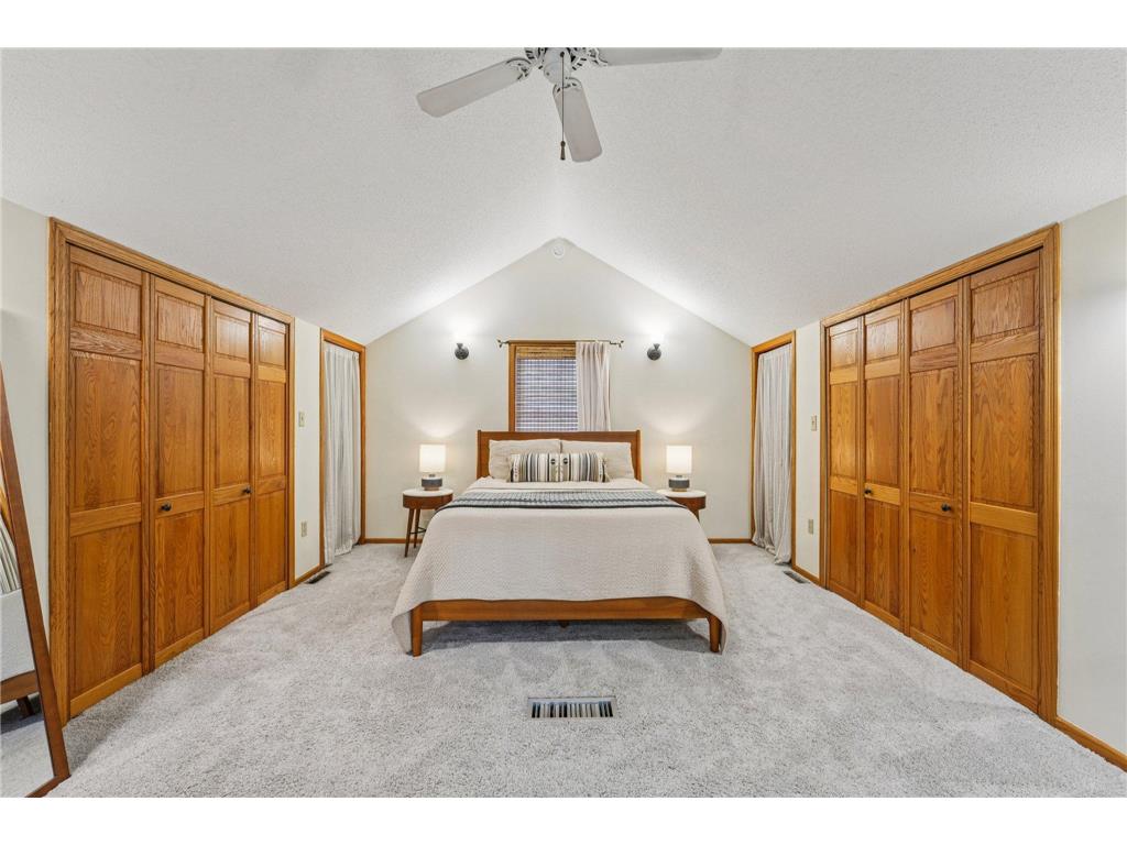 1002 Livingston Avenue West Saint Paul MN 55118 7052077 image14