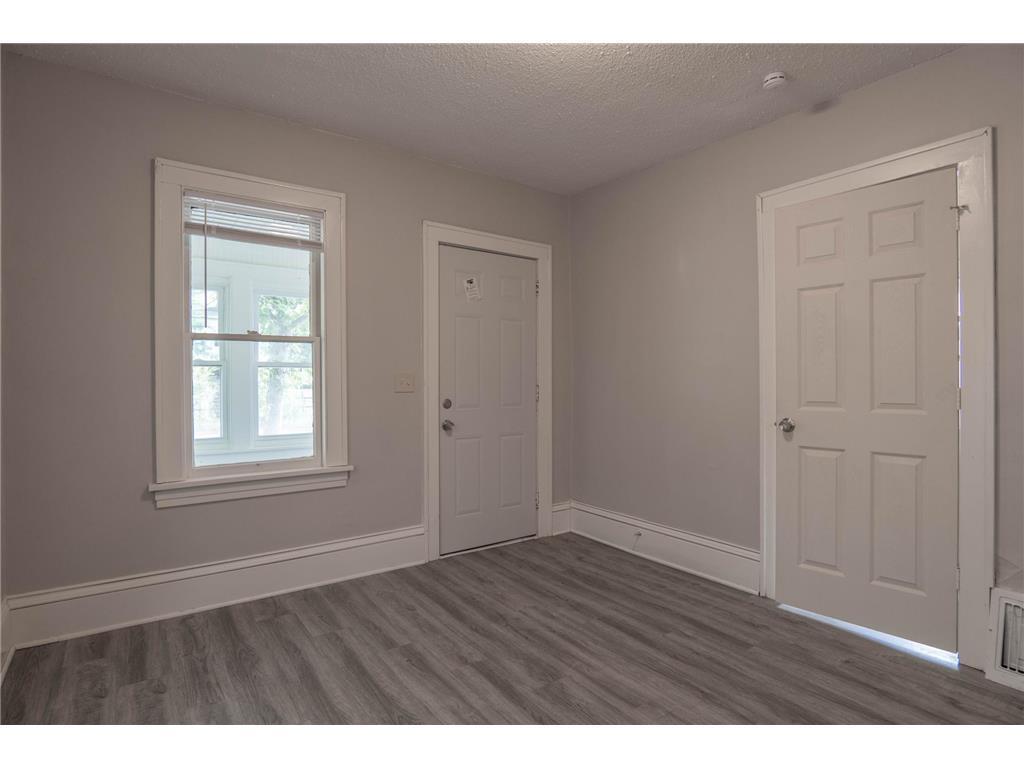 1002 Lowry Ave N Minneapolis MN 55411 6818282 image6