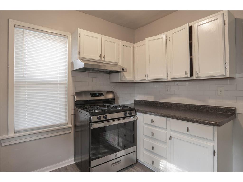 1002 Lowry Avenue N Minneapolis MN 55411 7009842 image4