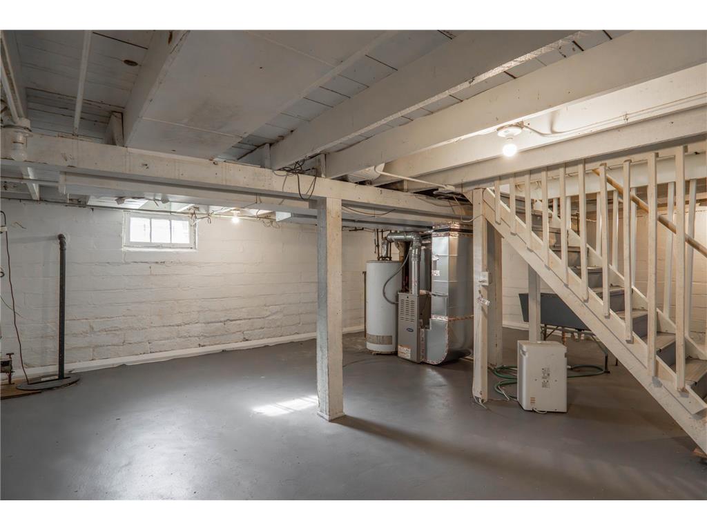 1002 Lowry Avenue N Minneapolis MN 55411 7009842 image9