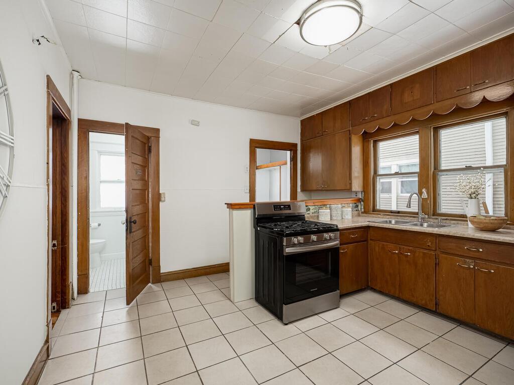 1002 Marshall Avenue Saint Paul MN 55104 6780438 image14