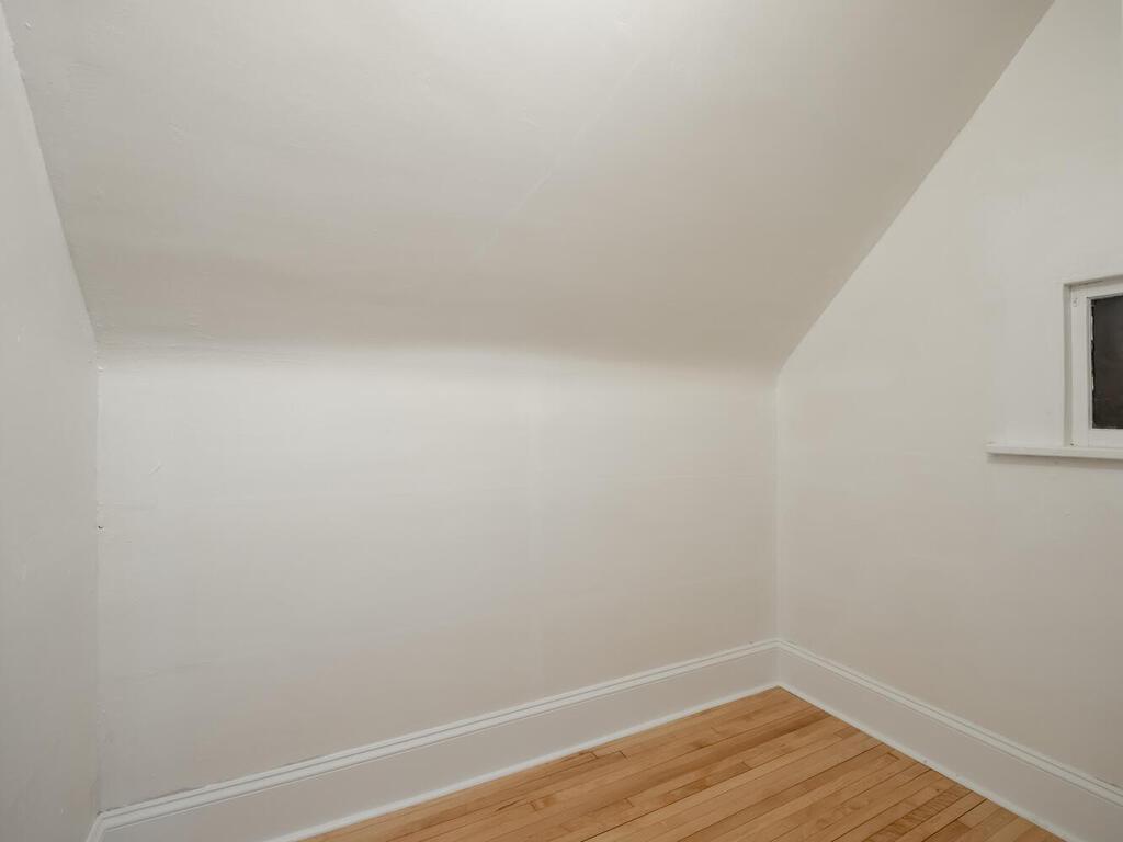 1002 Marshall Avenue Saint Paul MN 55104 6780438 image18