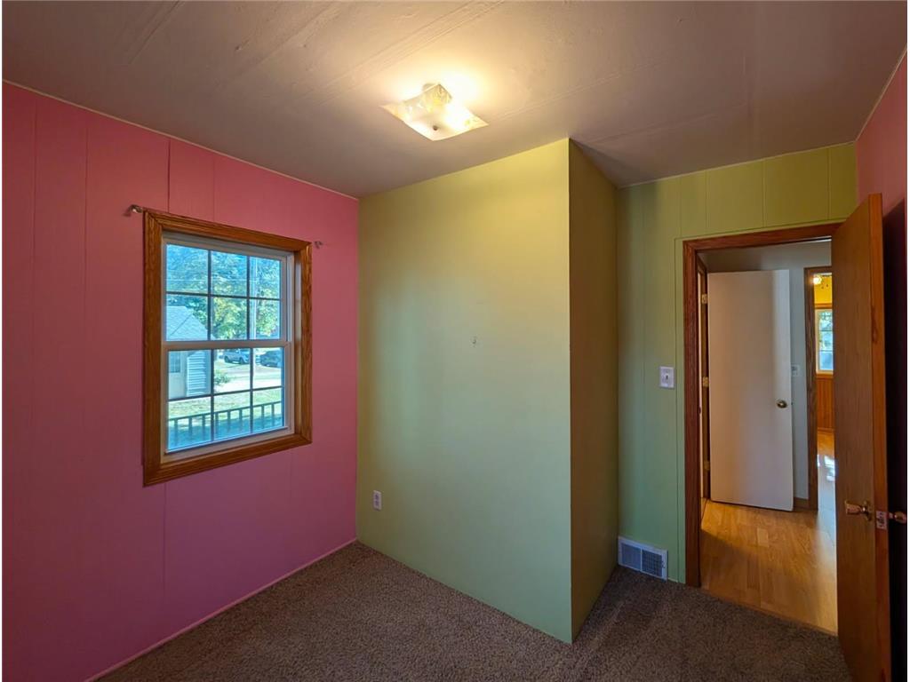 1002 N 6th Street Montevideo MN 56265 6812111 image10