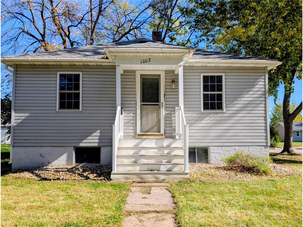 1002 N 6th Street Montevideo MN 56265 6812111 image2