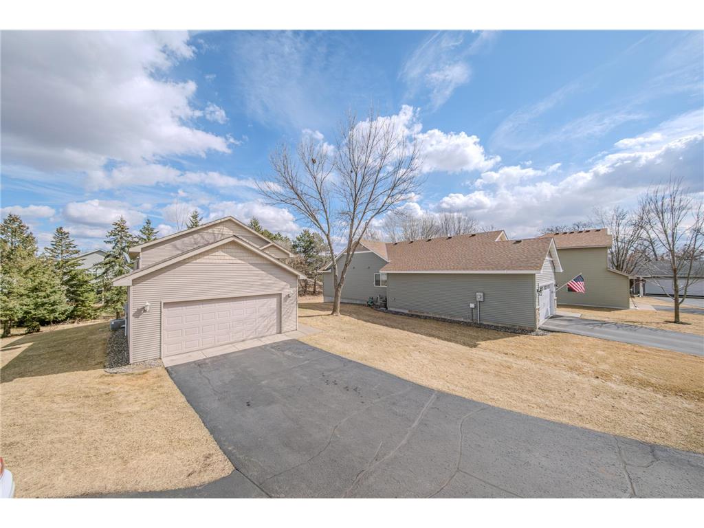 1002 Pleasant View Court NW Isanti MN 55040 7013472 image1