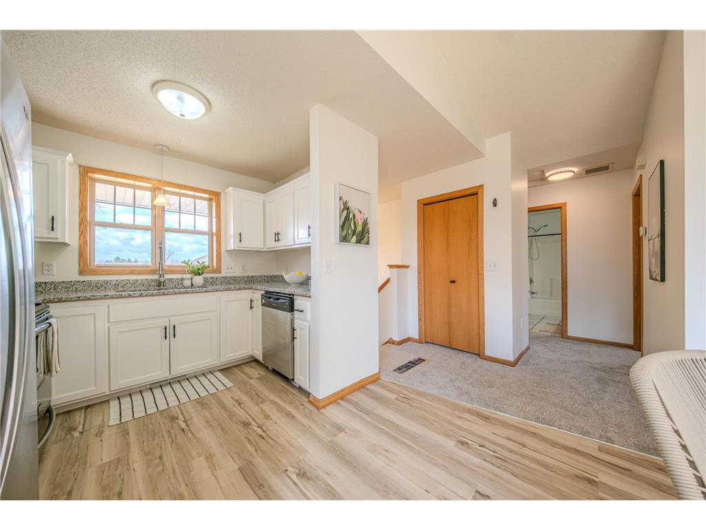 1002 Pleasant View Court NW Isanti MN 55040 7013472 image17